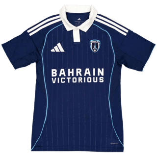 Echipamentul Paris FC
